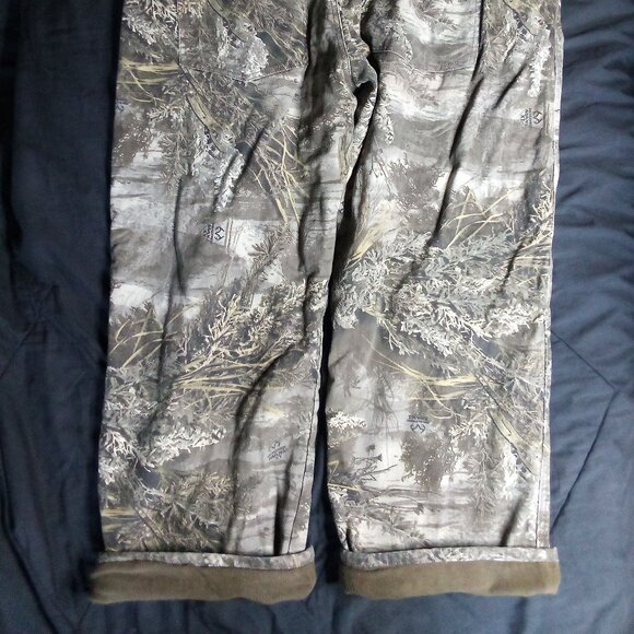 Realtree Camouflage Fleece Line Insulated Pants - Picture 5 of 7